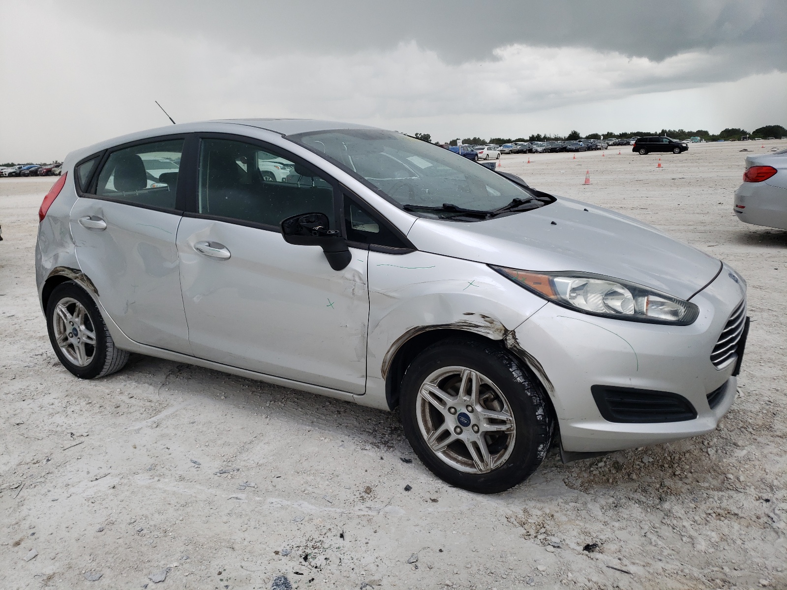 3FADP4EJ8KM151048 2019 Ford Fiesta Se