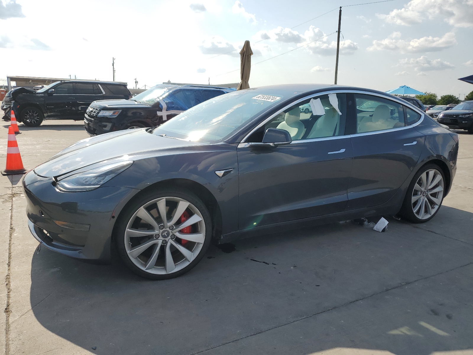 2018 Tesla Model 3 vin: 5YJ3E1EB0JF079168