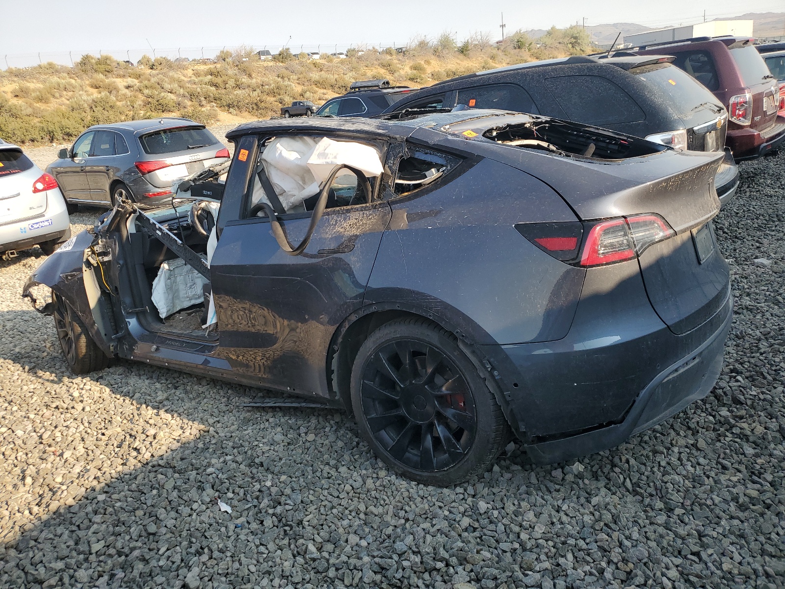 5YJYGDEF4LF000799 2020 Tesla Model Y