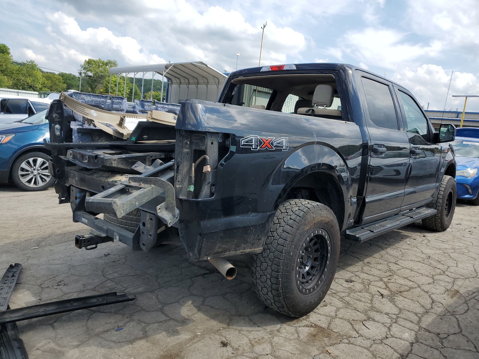 1FTEW1EF2GFA88323 2016 Ford F150 Supercrew