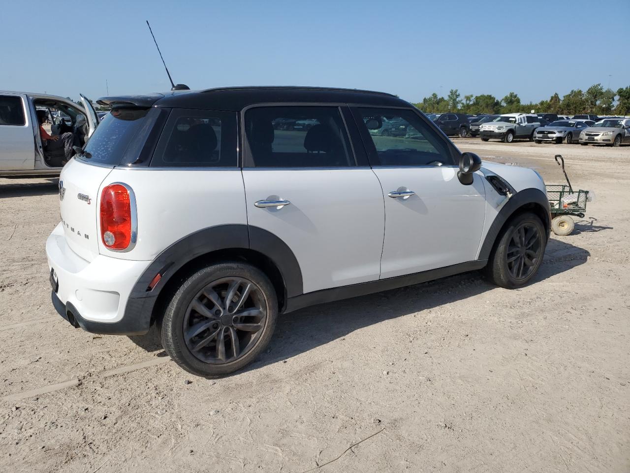 2014 Mini Cooper S Countryman VIN: WMWZC3C54EWP28011 Lot: 62932064