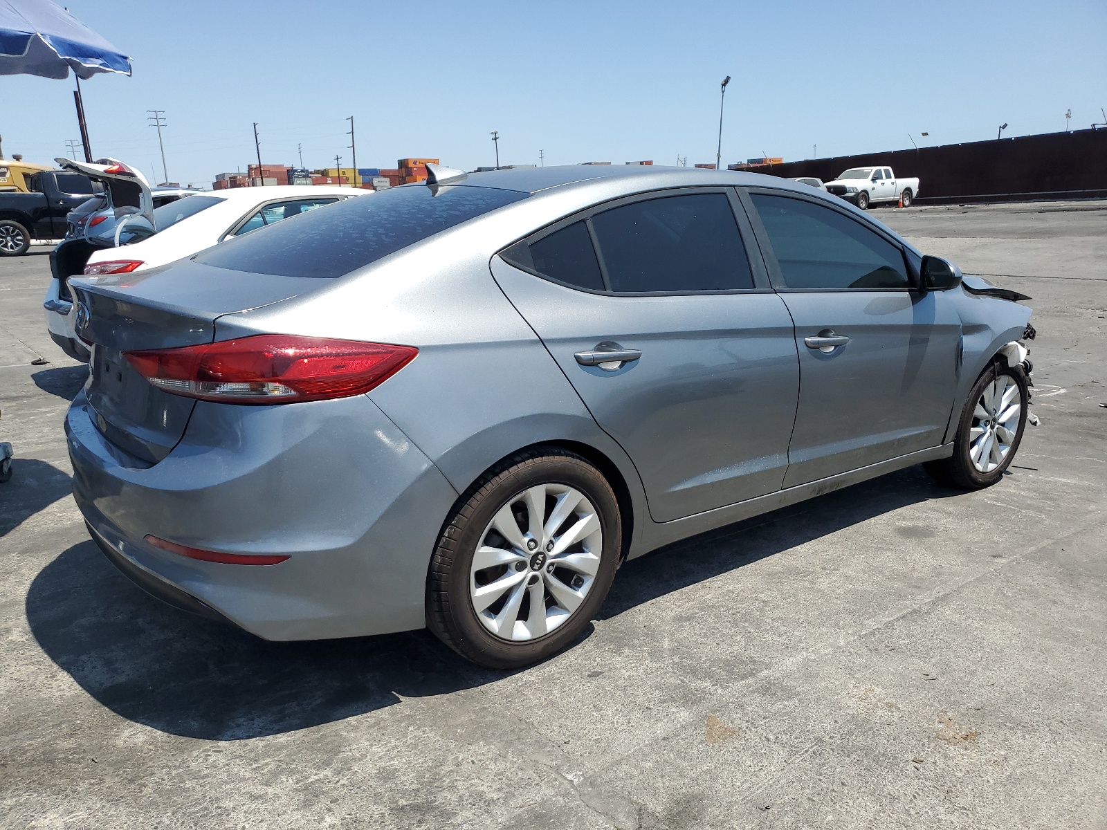 2018 Hyundai Elantra Sel vin: KMHD84LF8JU449854