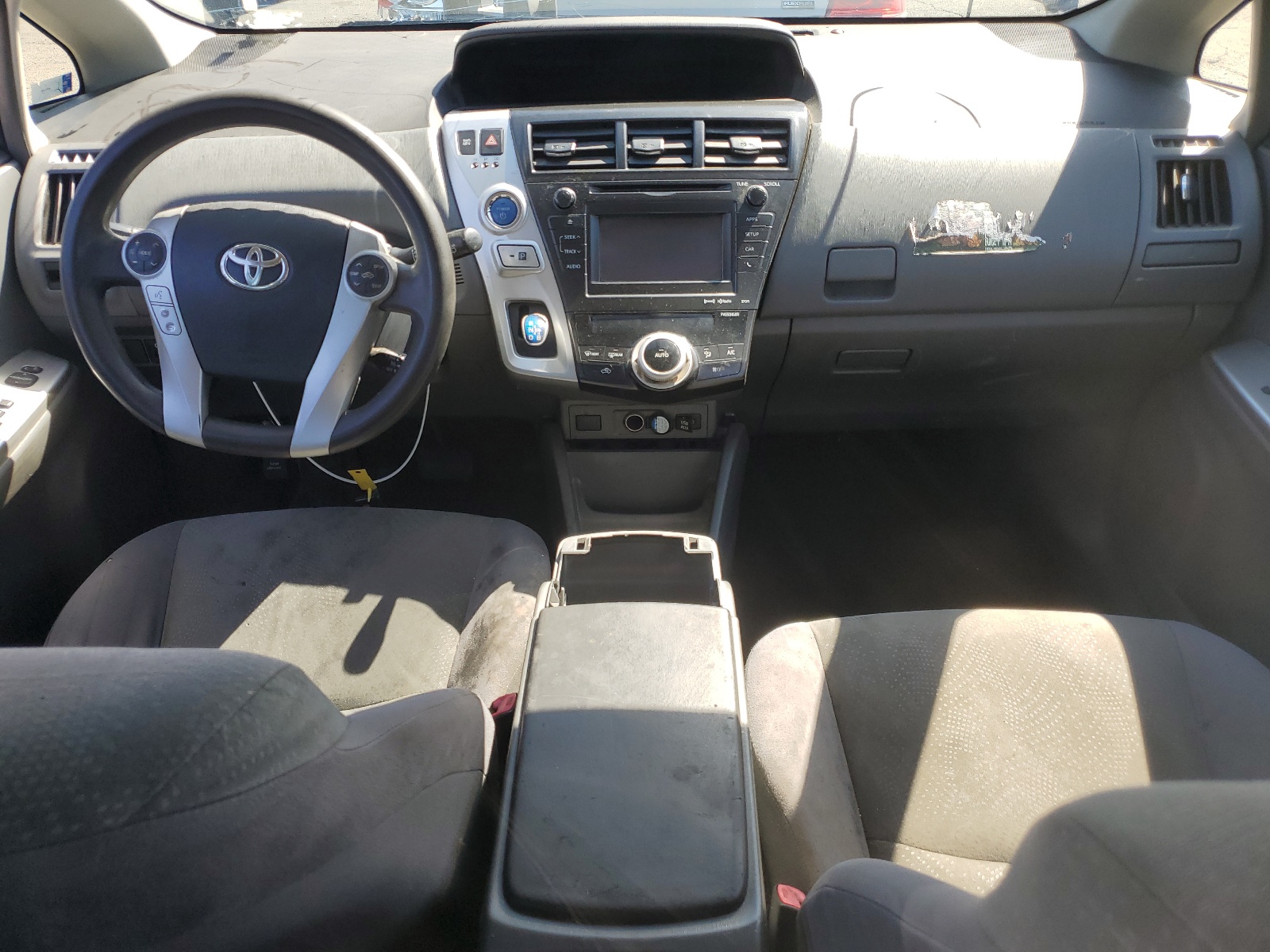 2014 Toyota Prius V vin: JTDZN3EUXE3313312