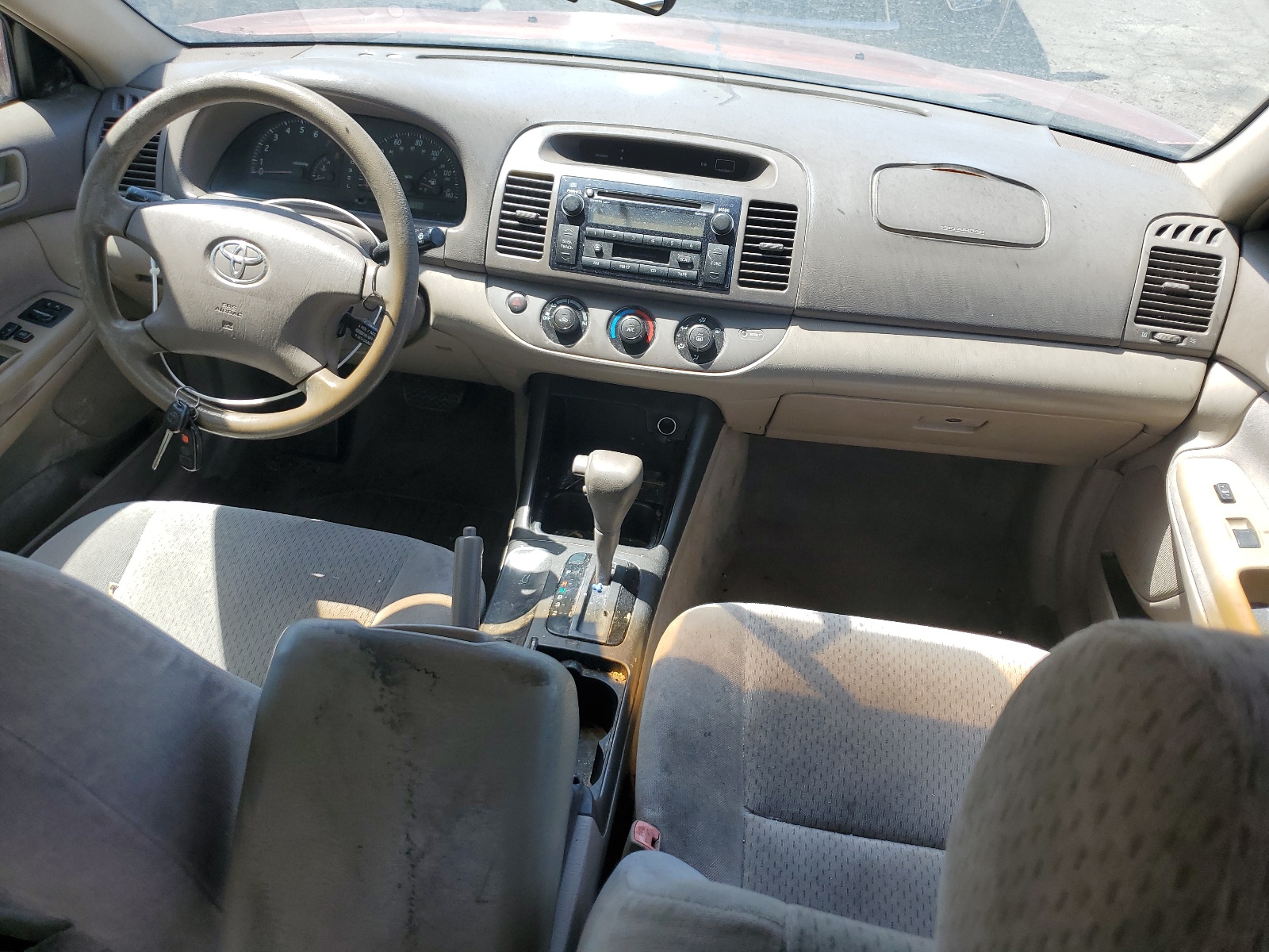 4T1BF32K04U067117 2004 Toyota Camry Le