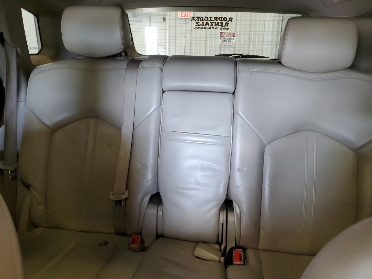 2013 Cadillac SRX - Image 10