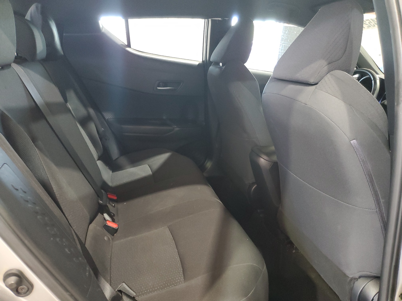 NMTKHMBX2JR046039 2018 Toyota C-Hr Xle