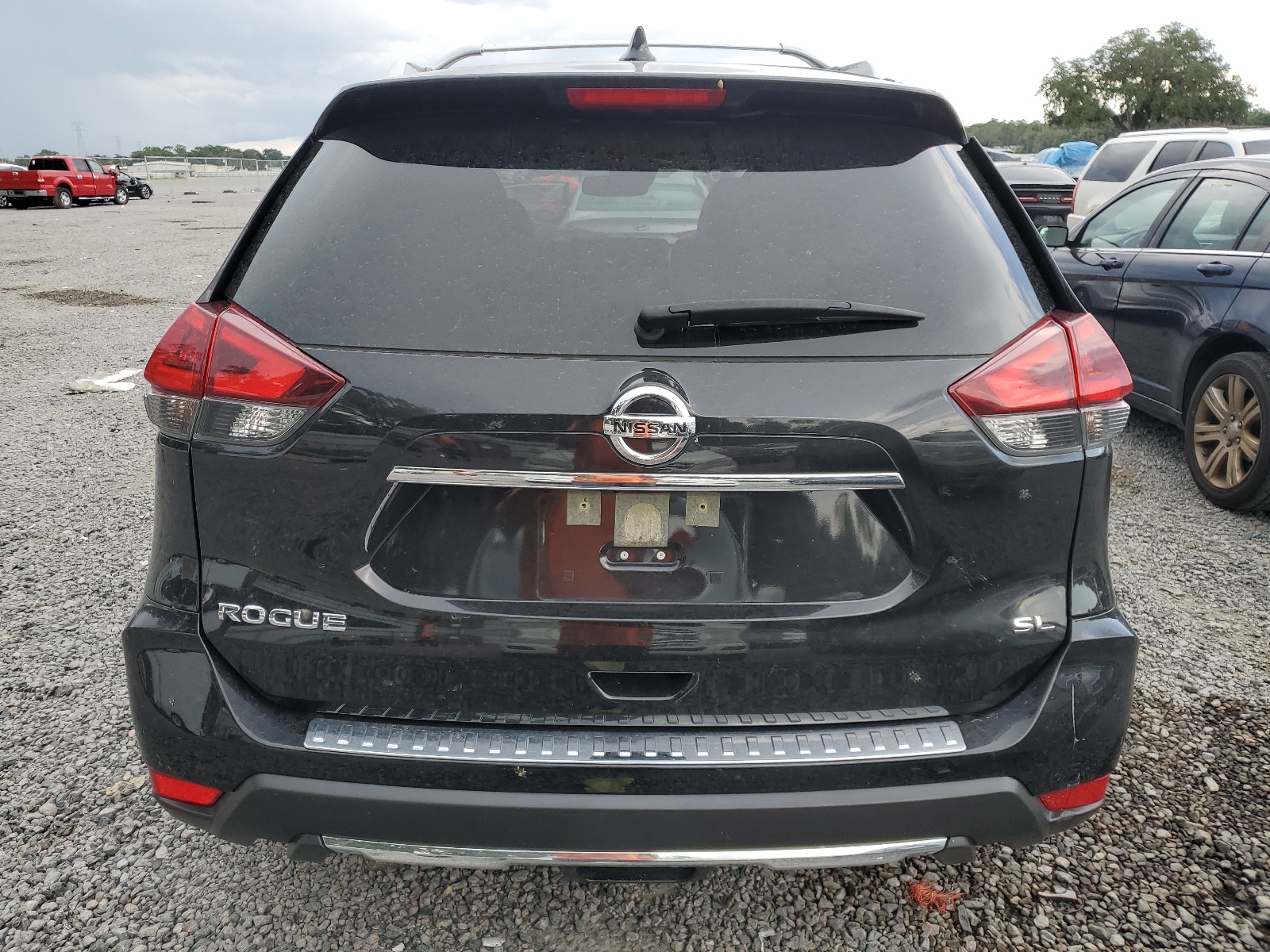 2018 Nissan Rogue S vin: JN8AT2MT6JW457135