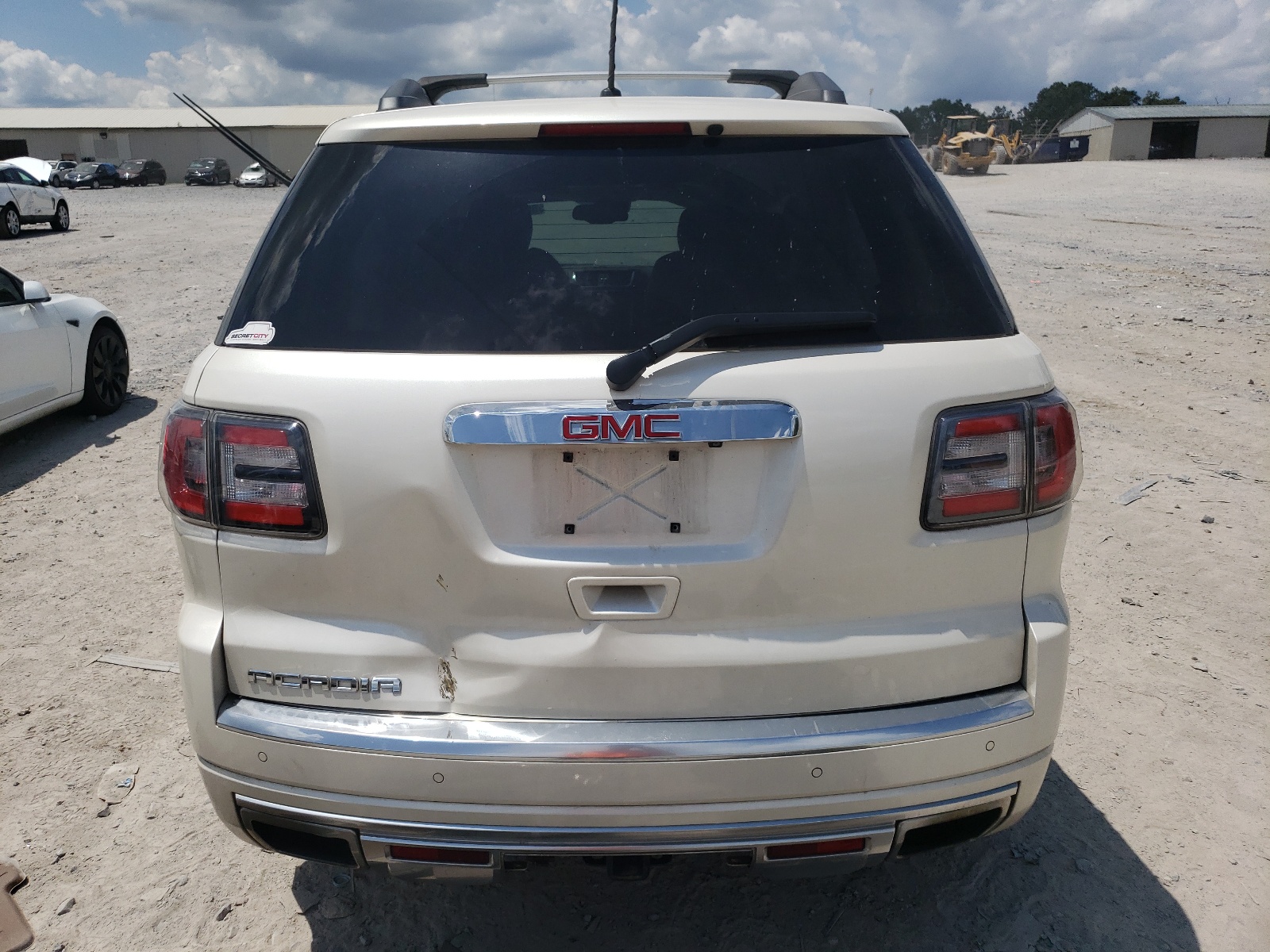 1GKKRTKDXFJ194642 2015 GMC Acadia Denali