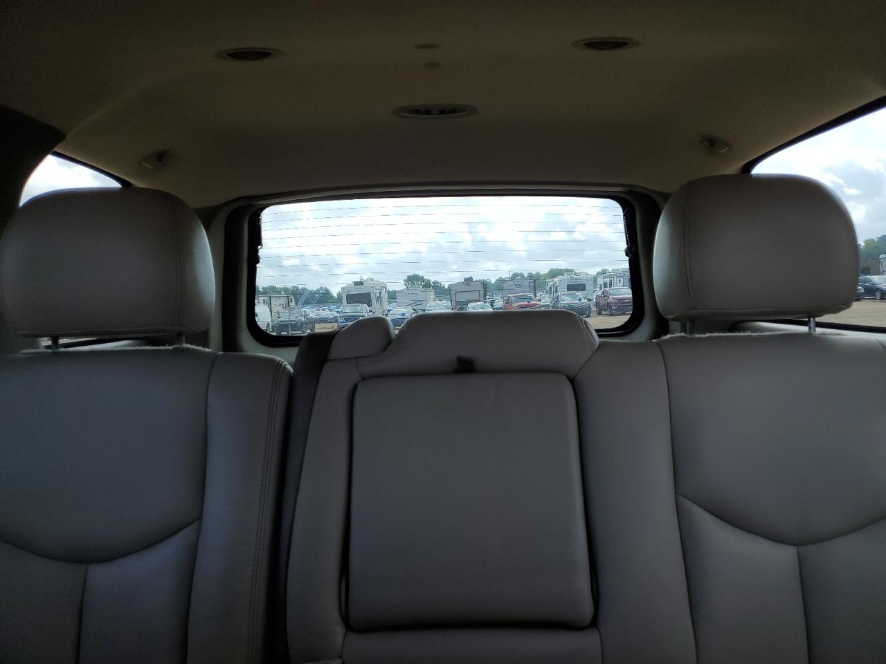 2003 Chevrolet Tahoe K1500 VIN: 1GNEK13Z03R123675 Lot: 65067424