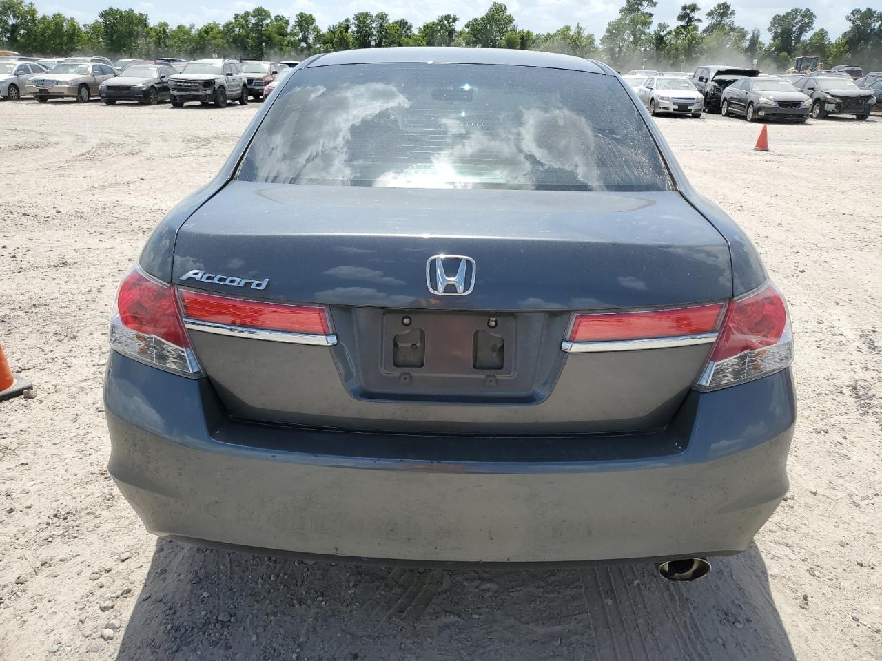 1HGCP2F77BA063605 2011 Honda Accord Ex