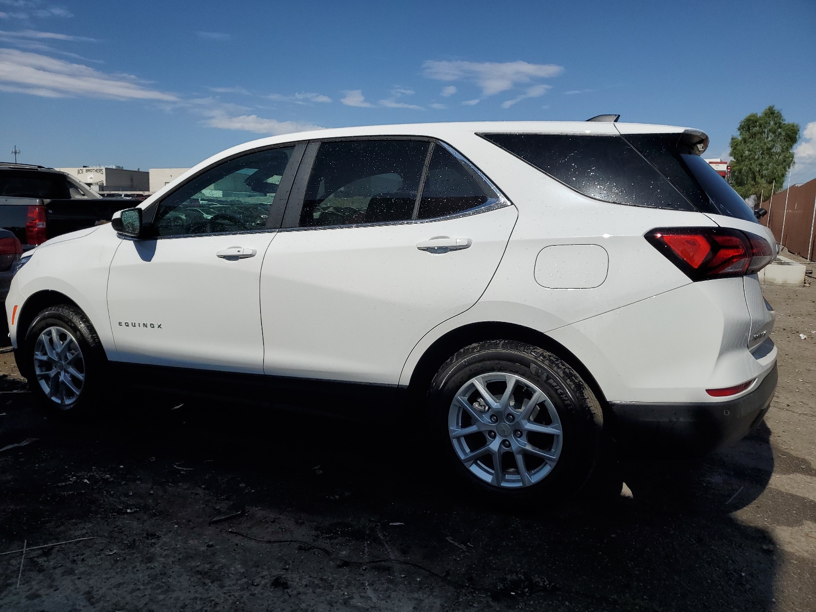 2024 Chevrolet Equinox Lt vin: 3GNAXKEG4RL358341