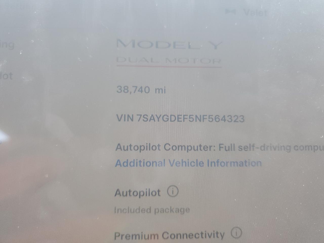 7SAYGDEF5NF564323 2022 Tesla Model Y