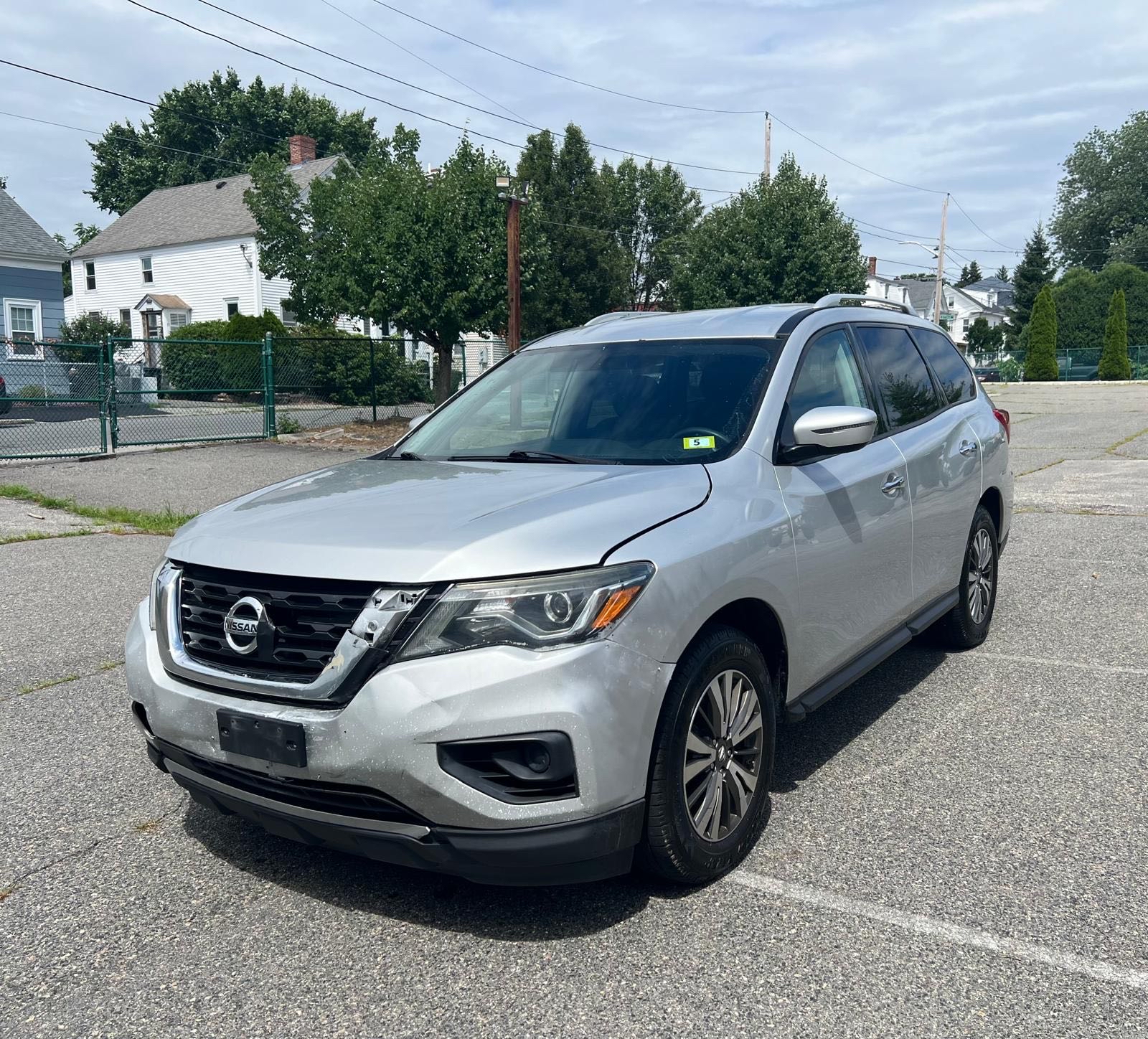 2017 Nissan Pathfinder S vin: 5N1DR2MM7HC633813