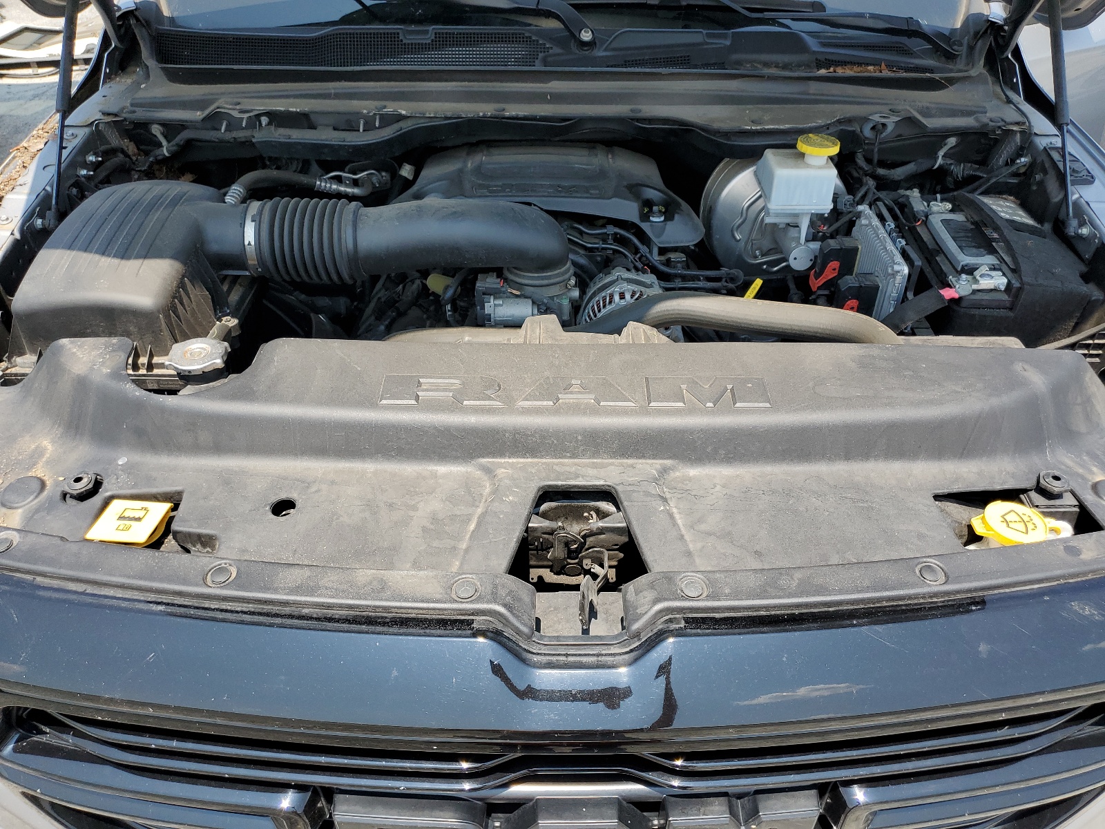 1C6SRFJT3MN732150 2021 Ram 1500 Laramie