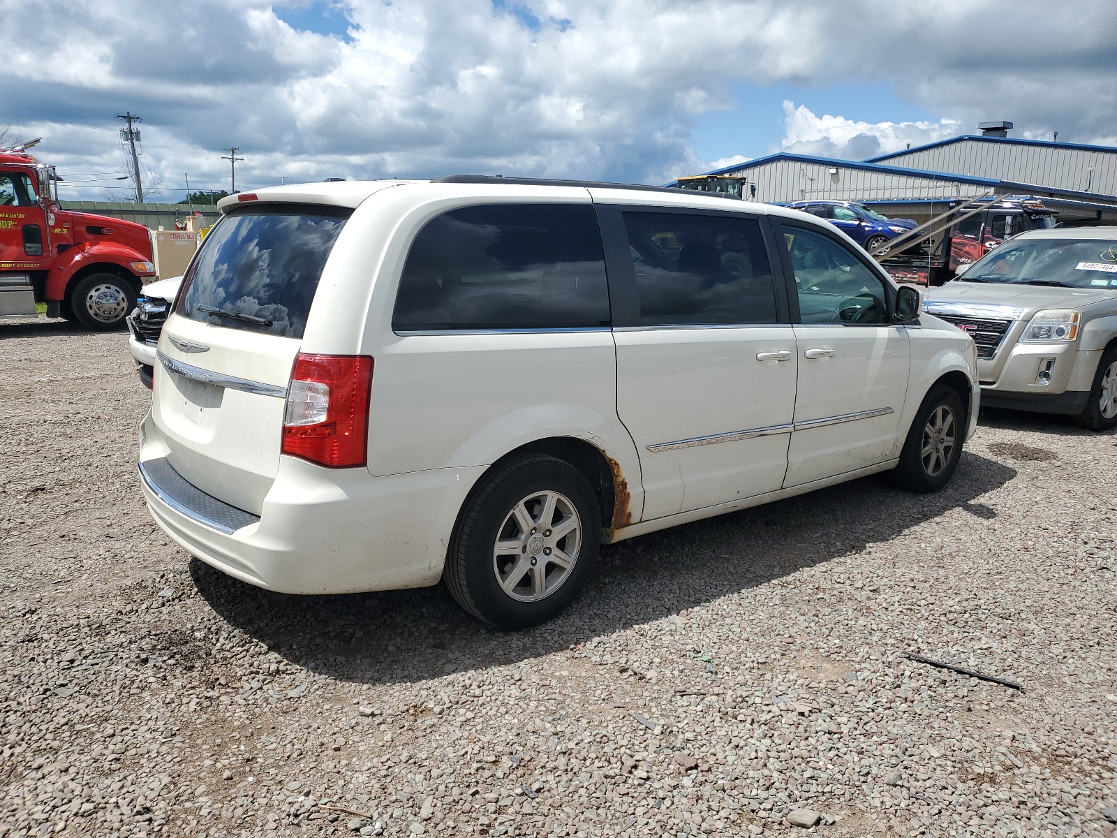 2013 Chrysler Town & Country Touring vin: 2C4RC1BG8DR555854