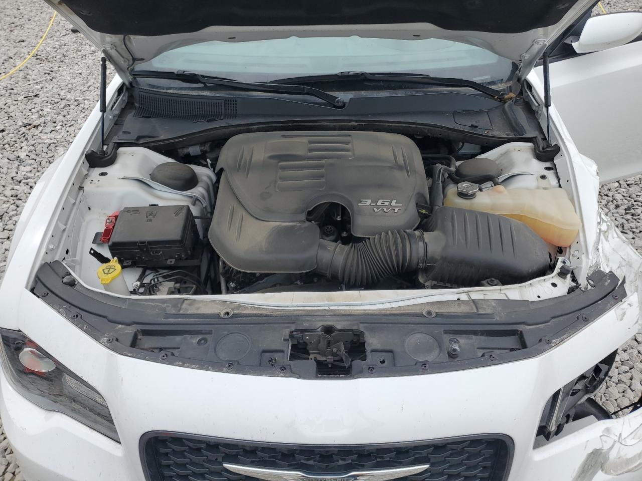 2018 Chrysler 300 S VIN: 2C3CCABG6JH253684 Lot: 63207044