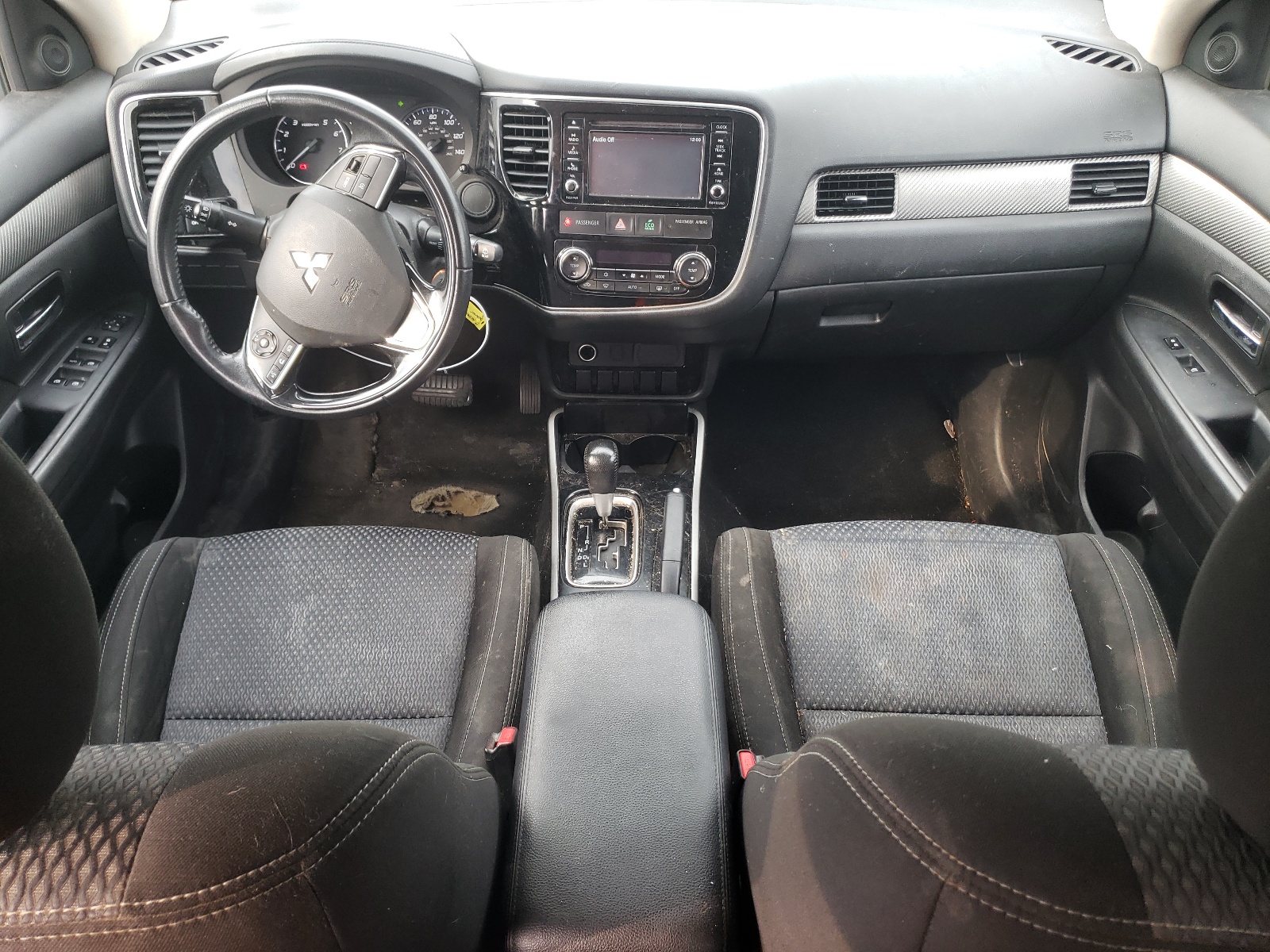 JA4AZ2A31HZ063477 2017 Mitsubishi Outlander Es