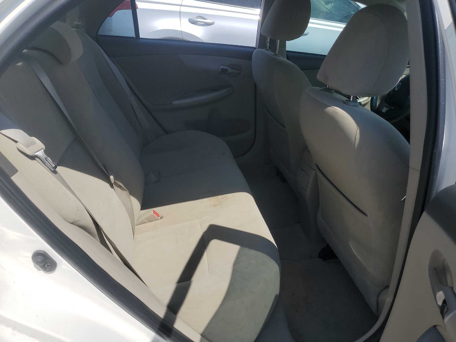 1NXBU4EE4AZ218702 2010 Toyota Corolla Base