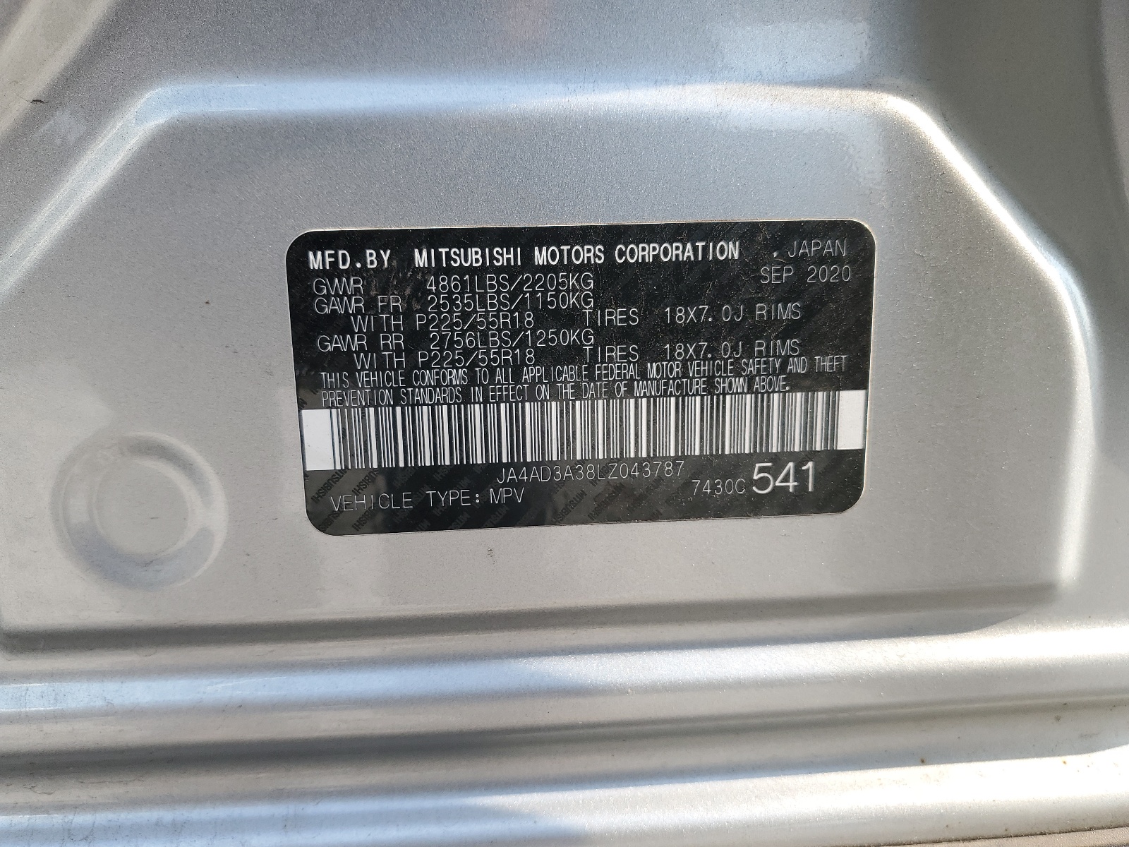 JA4AD3A38LZ043787 2020 Mitsubishi Outlander Se