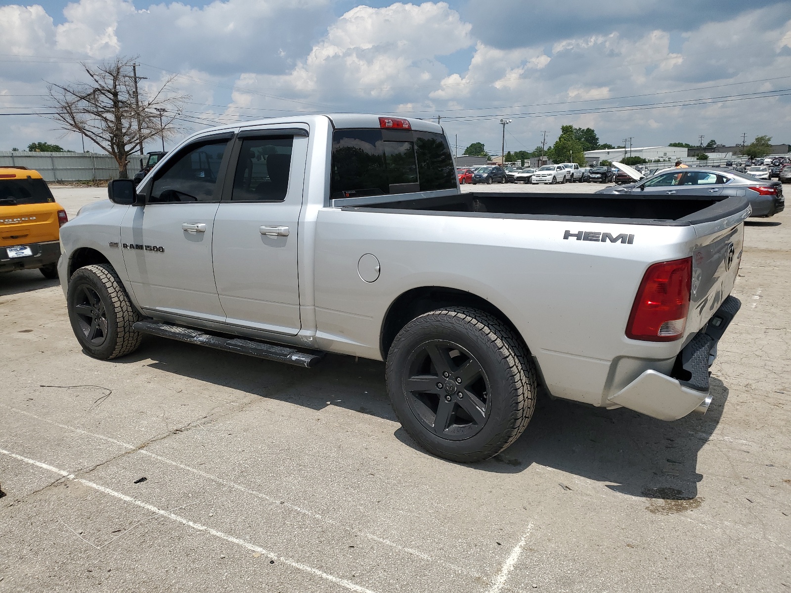 1D7RV1GT0BS665833 2011 Dodge Ram 1500