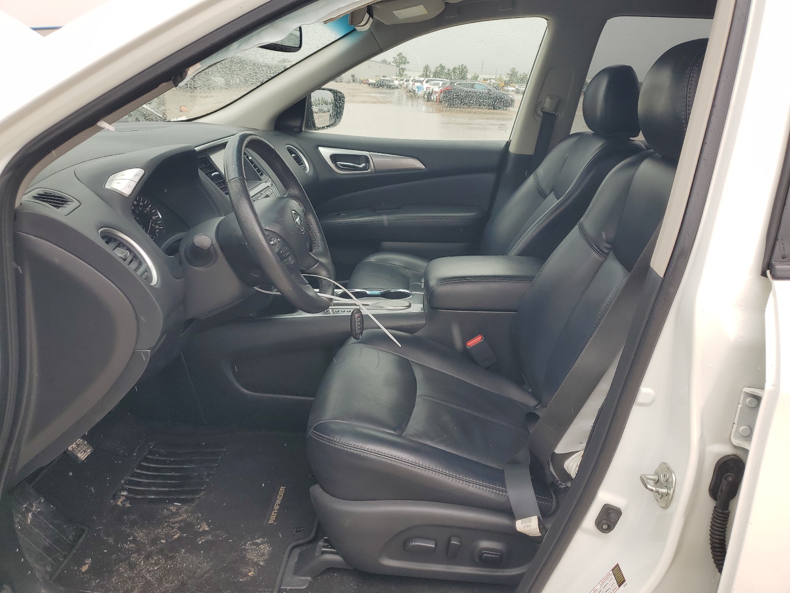 5N1DR2MN4KC606391 2019 Nissan Pathfinder S