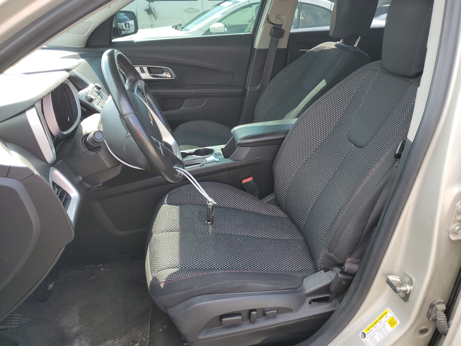 2GNALCEK0F6297818 2015 Chevrolet Equinox Lt