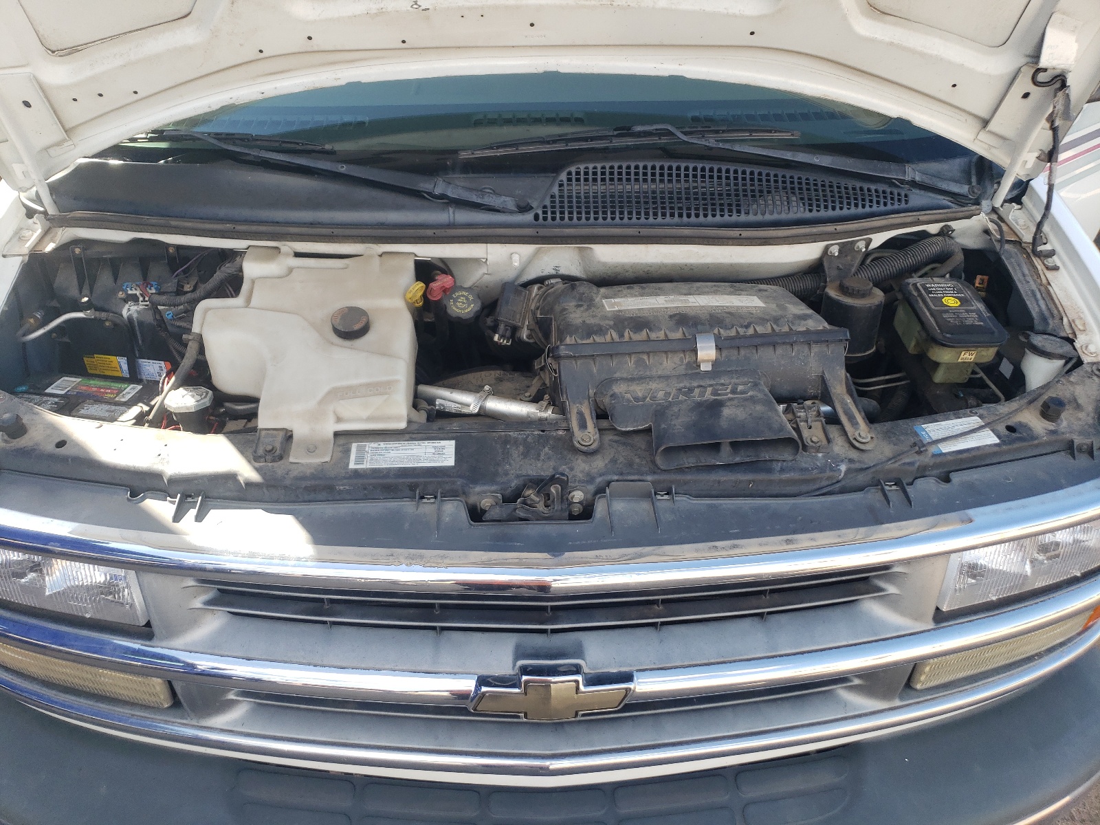 1GBJG31J2Y1235194 2000 Chevrolet Express G3500