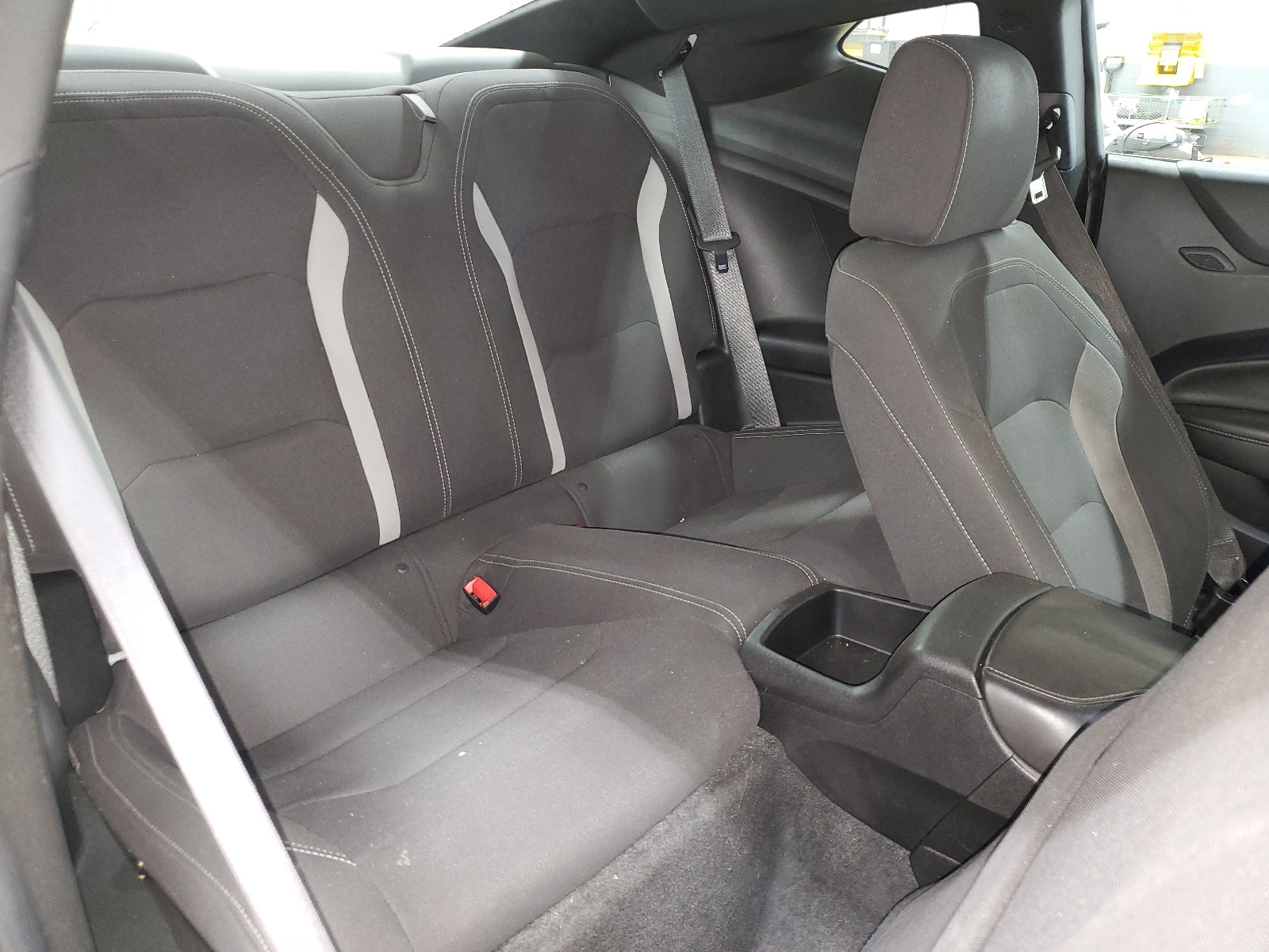 1G1FB1RX0J0146127 2018 Chevrolet Camaro Lt