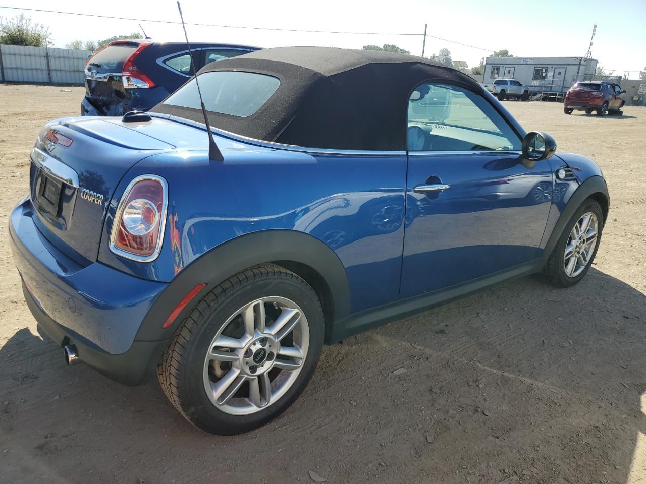 2015 Mini Cooper Roadster VIN: WMWSY1C56FT626056 Lot: 62042764