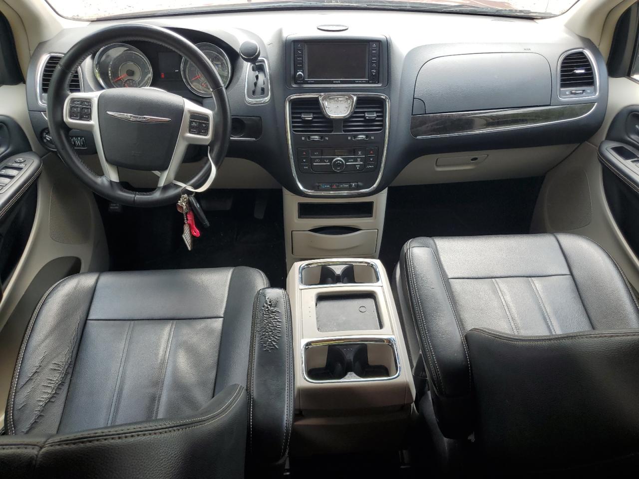 2016 Chrysler Town & Country Touring VIN: 2C4RC1BG4GR246225 Lot: 61616524