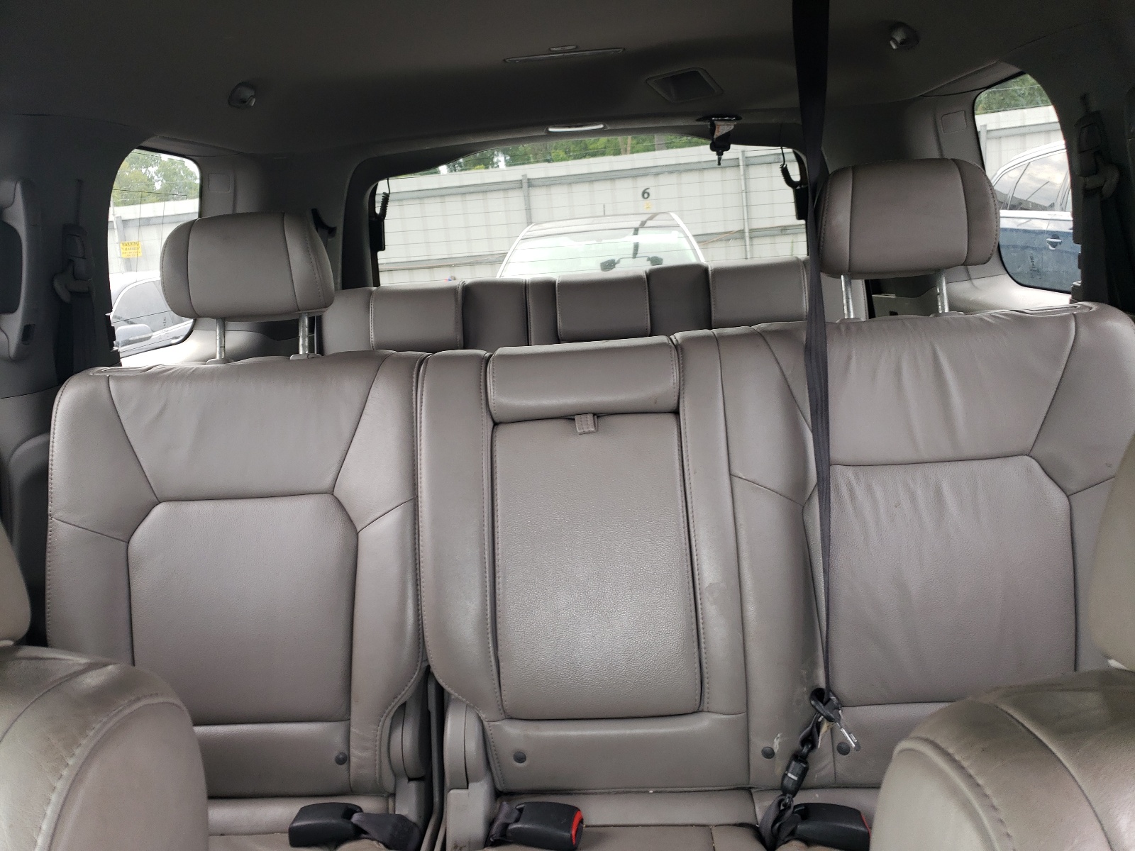 5FNYF4H50BB032539 2011 Honda Pilot Exl