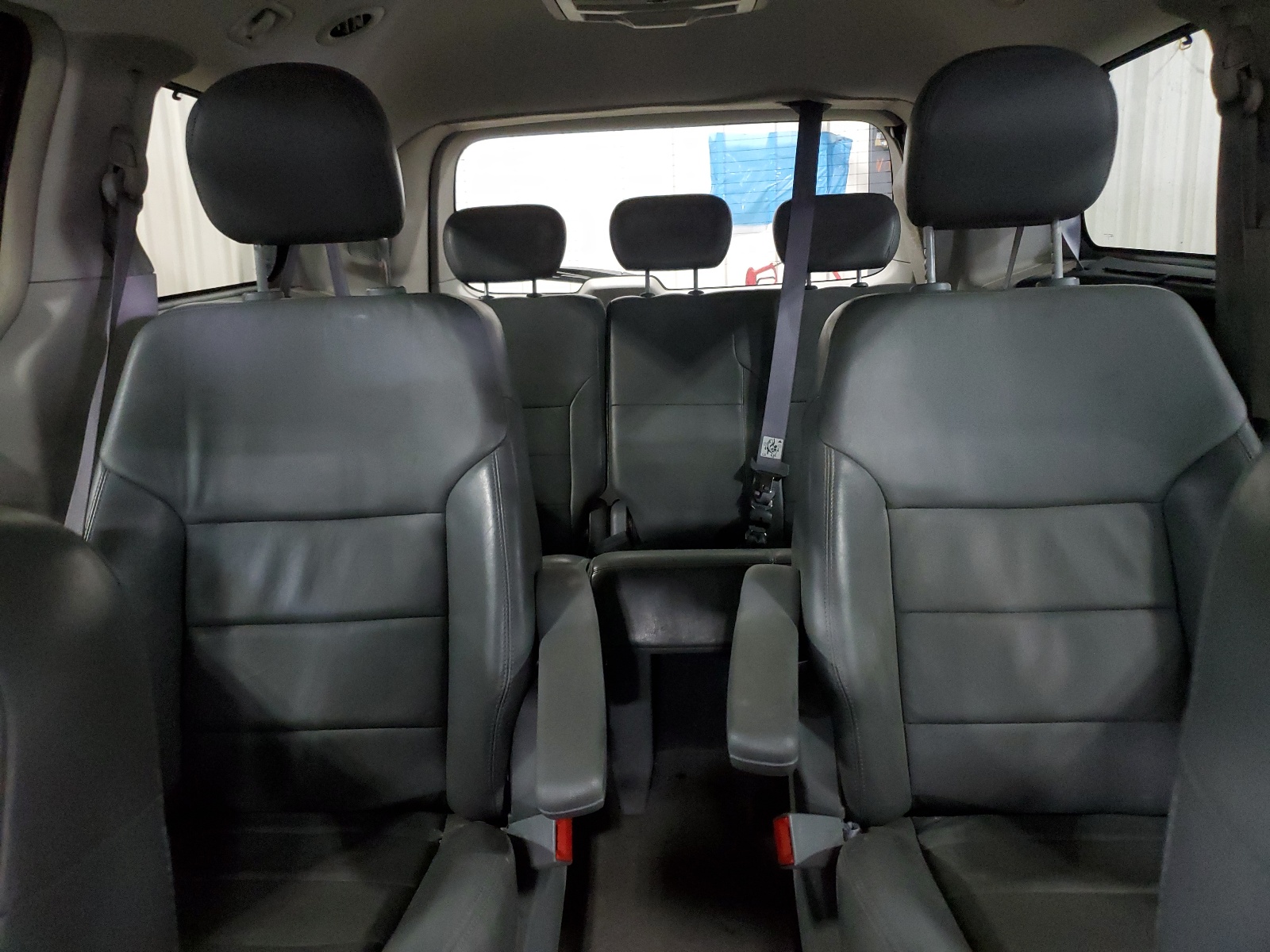 2V8HW54X29R595270 2009 Volkswagen Routan Sel