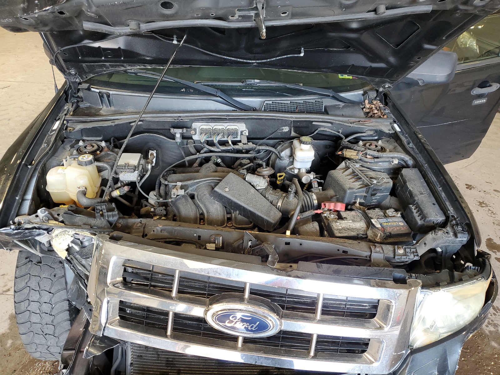 1FMCU93128KC09195 2008 Ford Escape Xlt