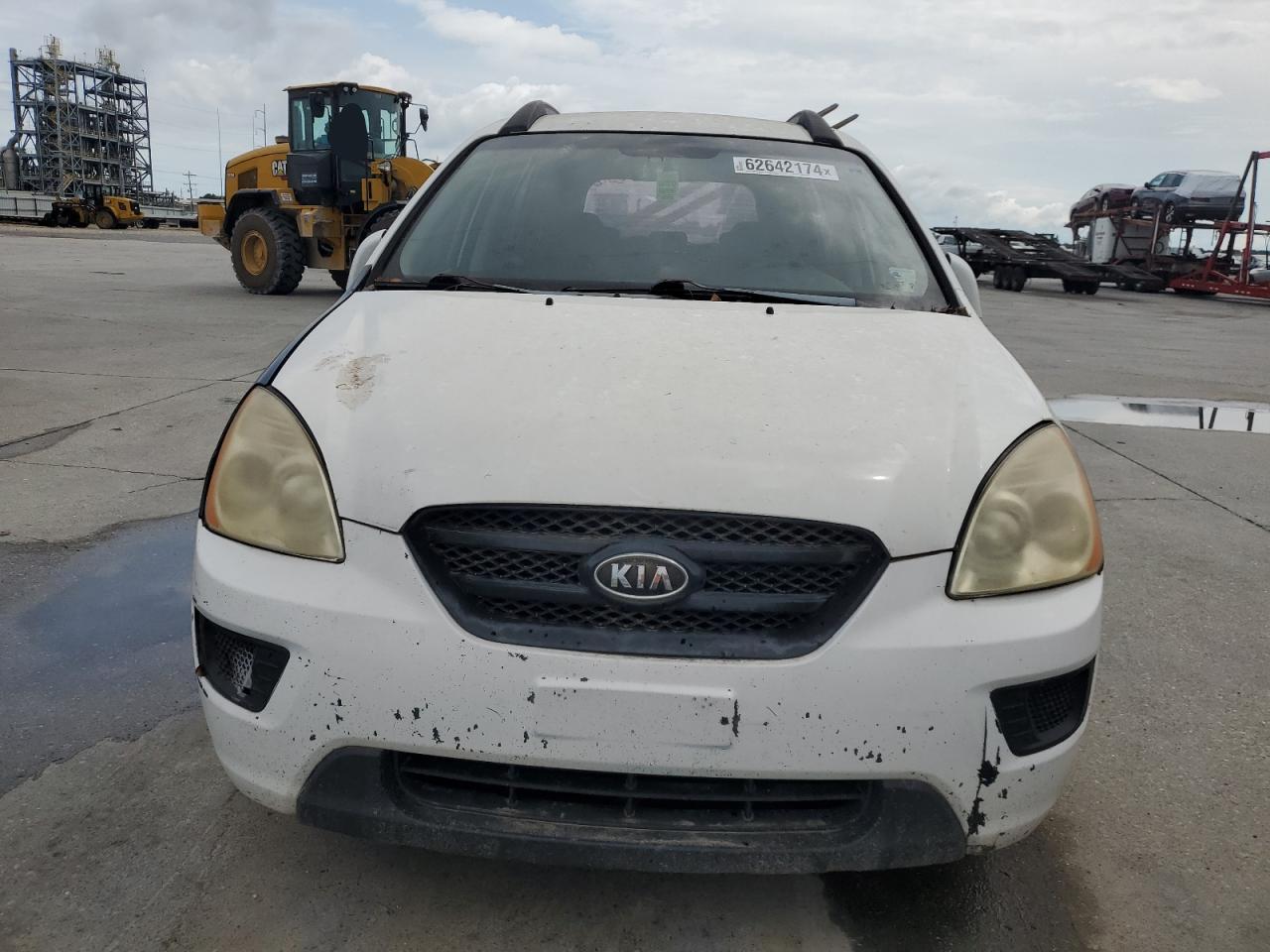 2008 Kia Rondo Lx VIN: KNAFG526187132382 Lot: 62642174