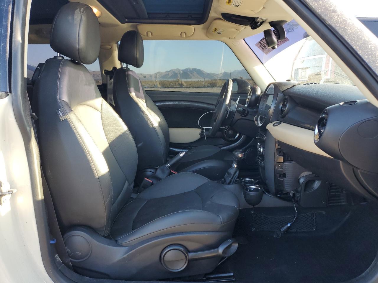 2012 Mini Cooper S VIN: WMWSV3C56CTY19548 Lot: 64542674