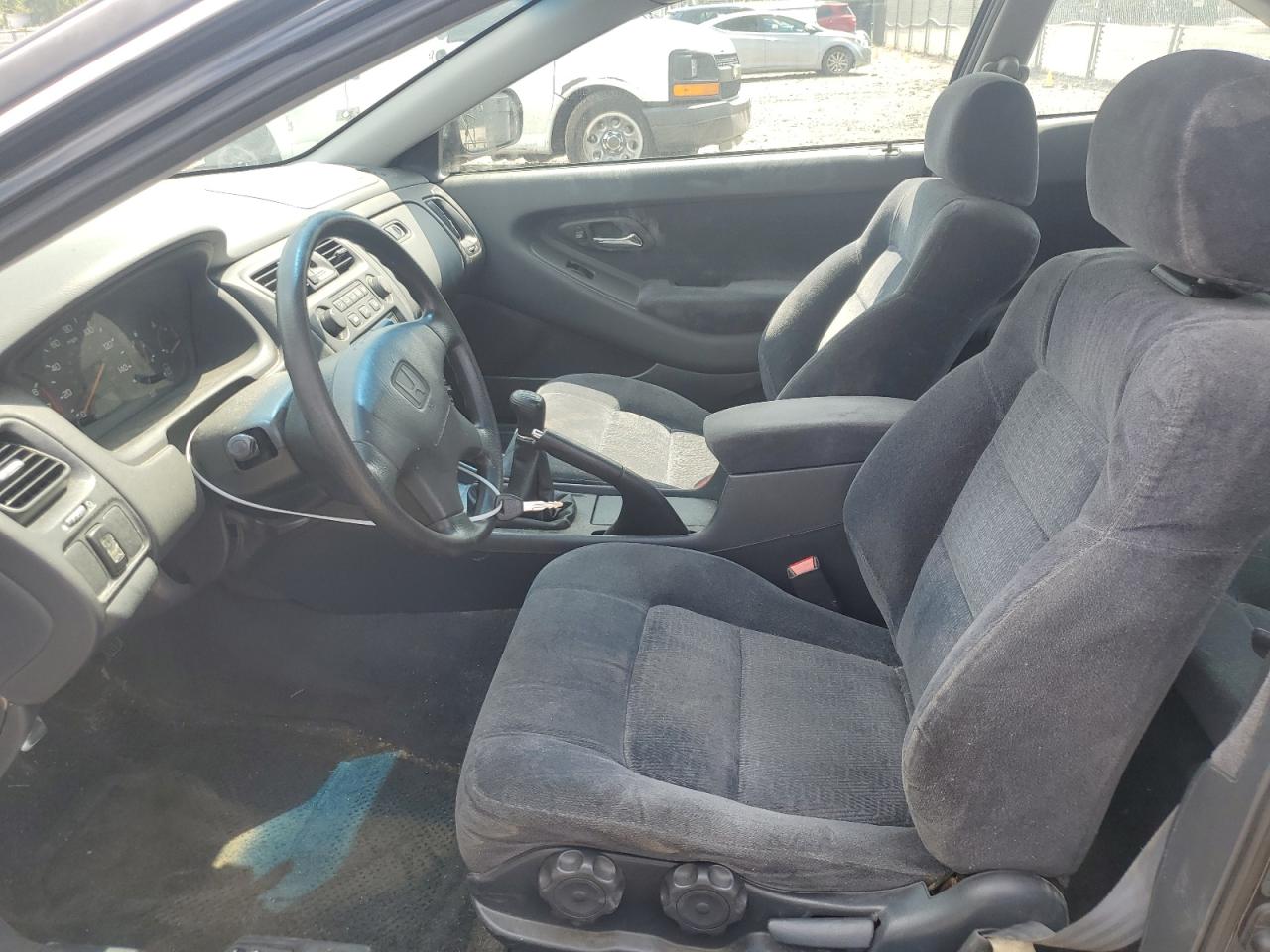 2000 Honda Accord Lx VIN: 1HGCG3168YA009680 Lot: 65042674