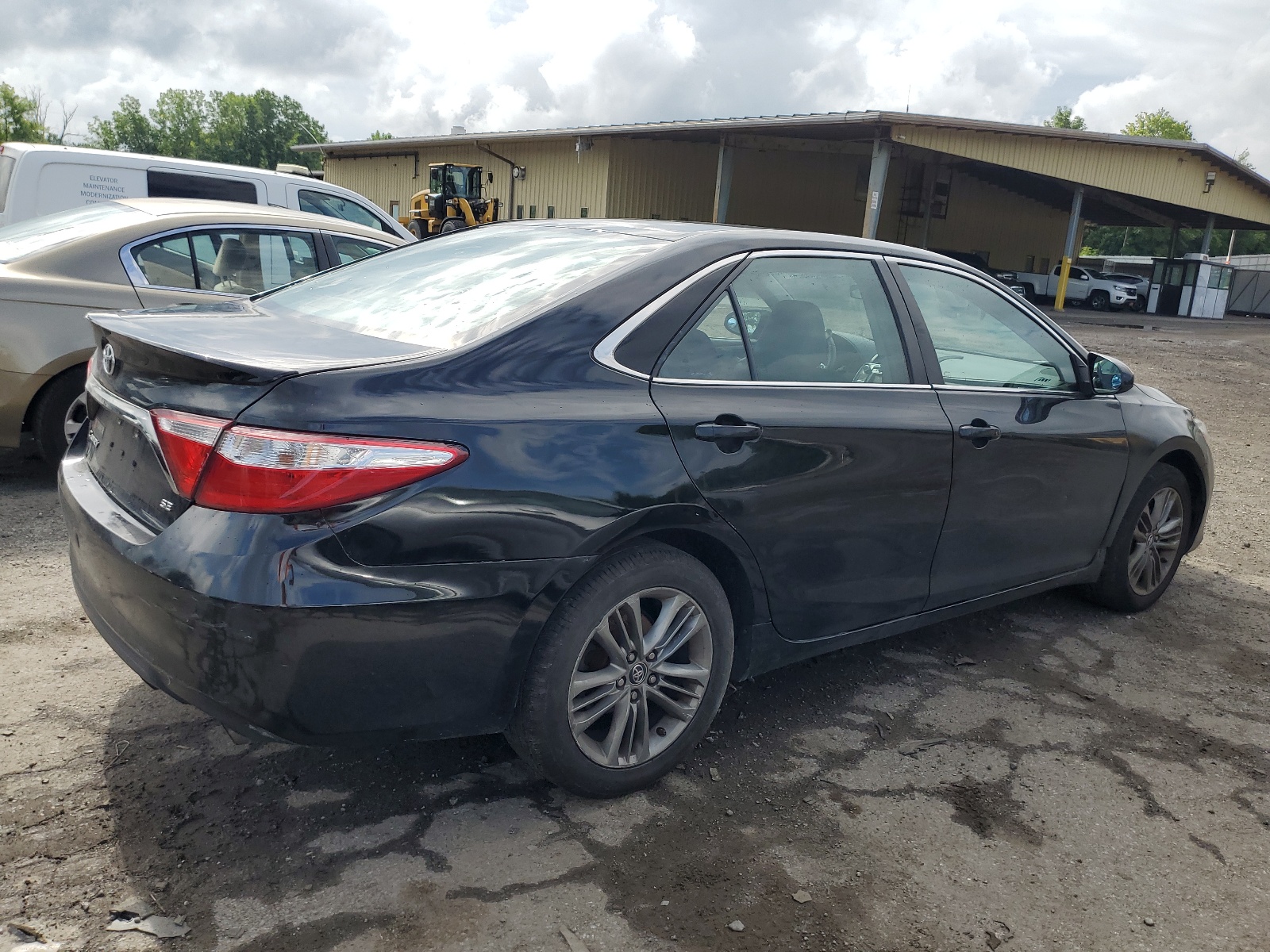 2016 Toyota Camry Le vin: 4T1BF1FK9GU559308