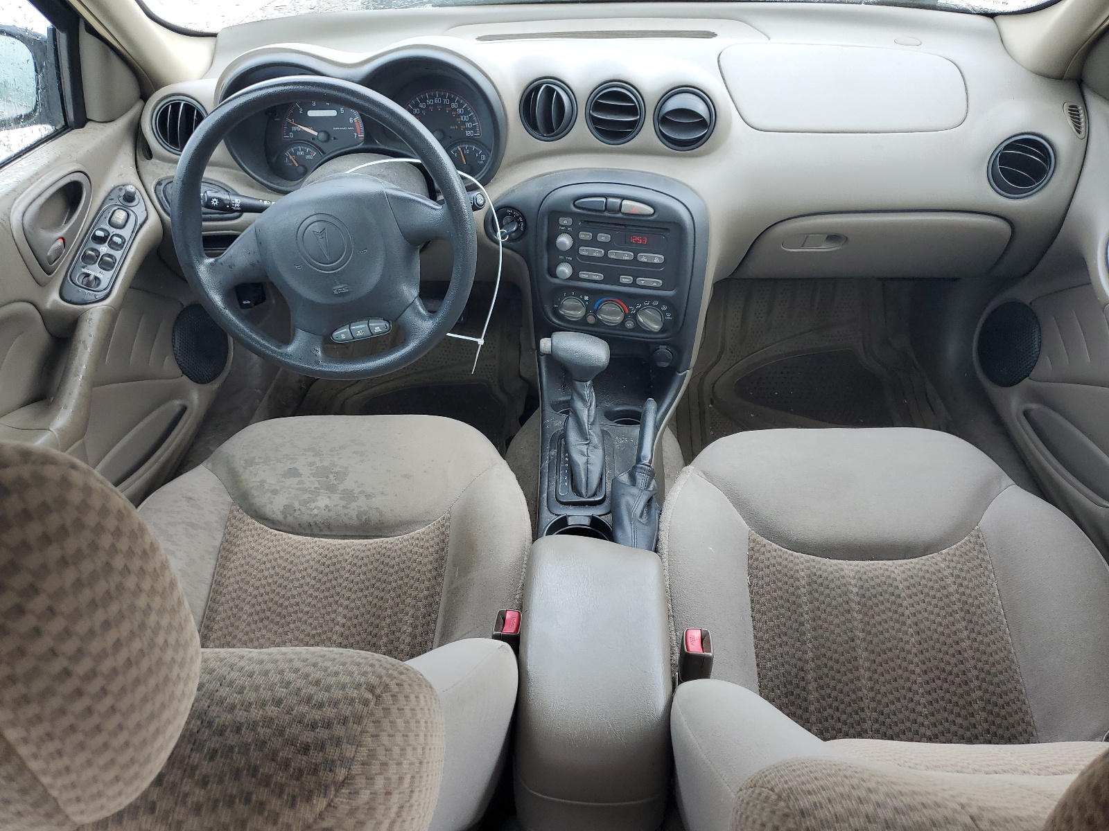 1G2NE52F94C247631 2004 Pontiac Grand Am Se