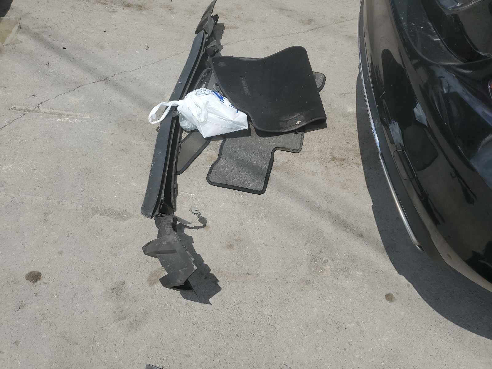 55SWF4JB9HU233032 2017 Mercedes-Benz C 300