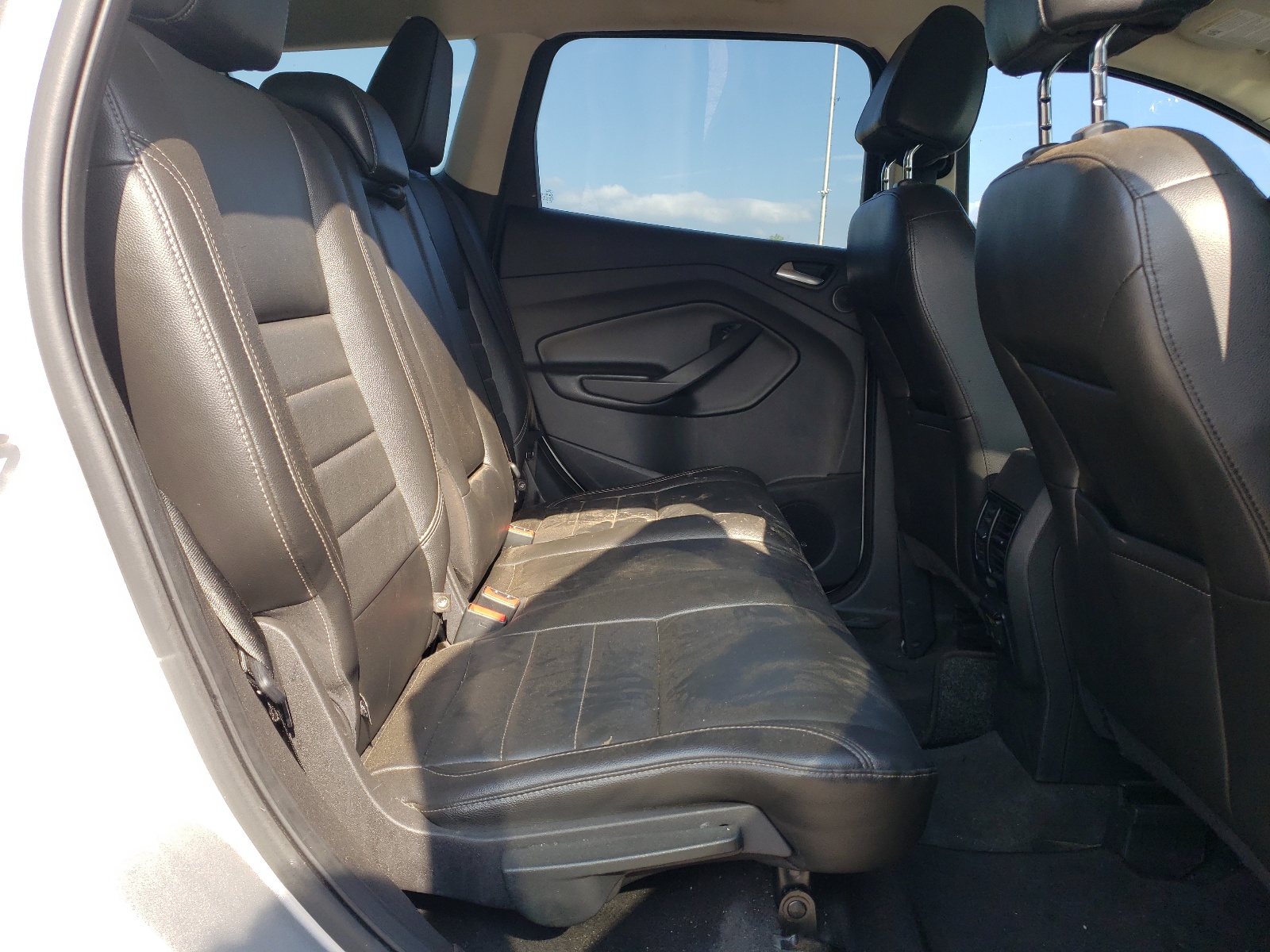 1FMCU9JX9EUC80689 2014 Ford Escape Titanium