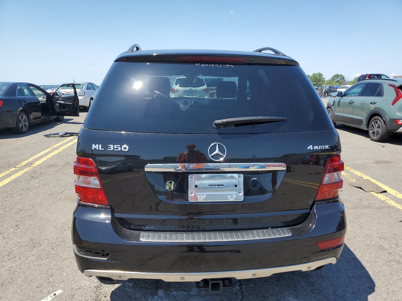 4JGBB8GB6BA636584 2011 Mercedes-Benz Ml 350 4Matic