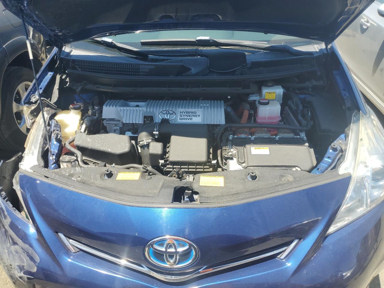 JTDZN3EU2E3365601 2014 Toyota Prius V