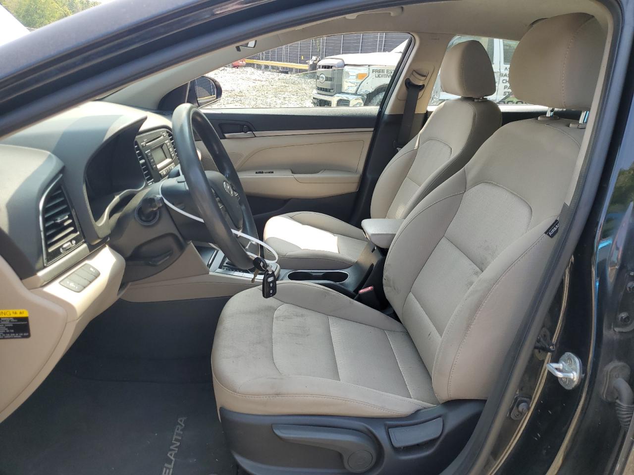 2017 Hyundai Elantra Se VIN: 5NPD74LF4HH194700 Lot: 64999334