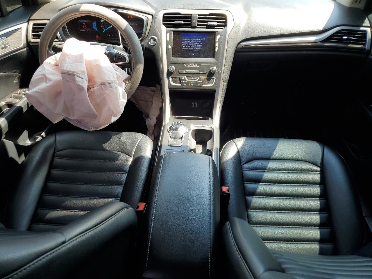 2020 Ford Fusion Sel VIN: 3FA6P0CD7LR151786 Lot: 61101414