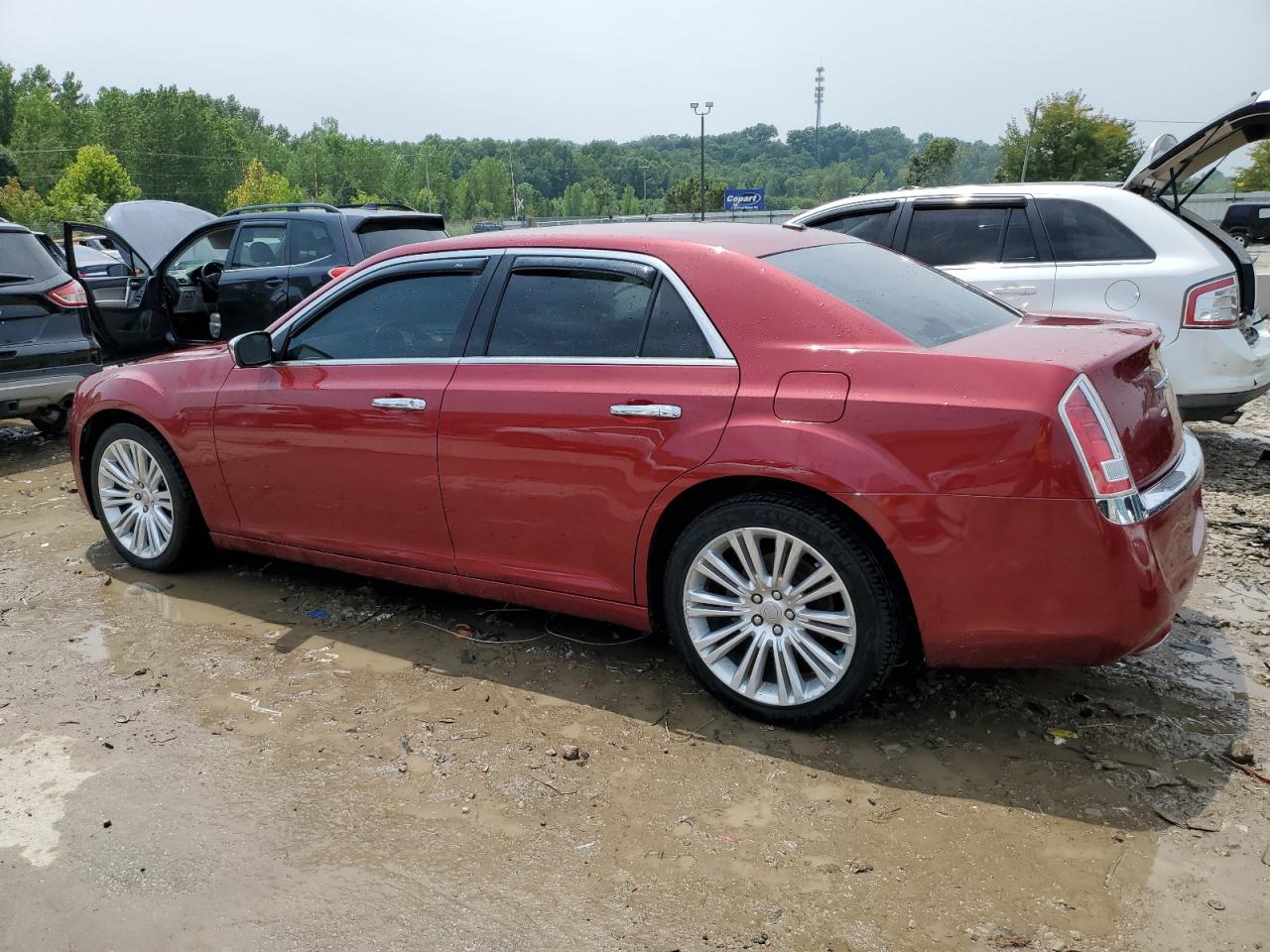 VIN 2C3CCAEG4EH336824 2014 CHRYSLER 300 no.2