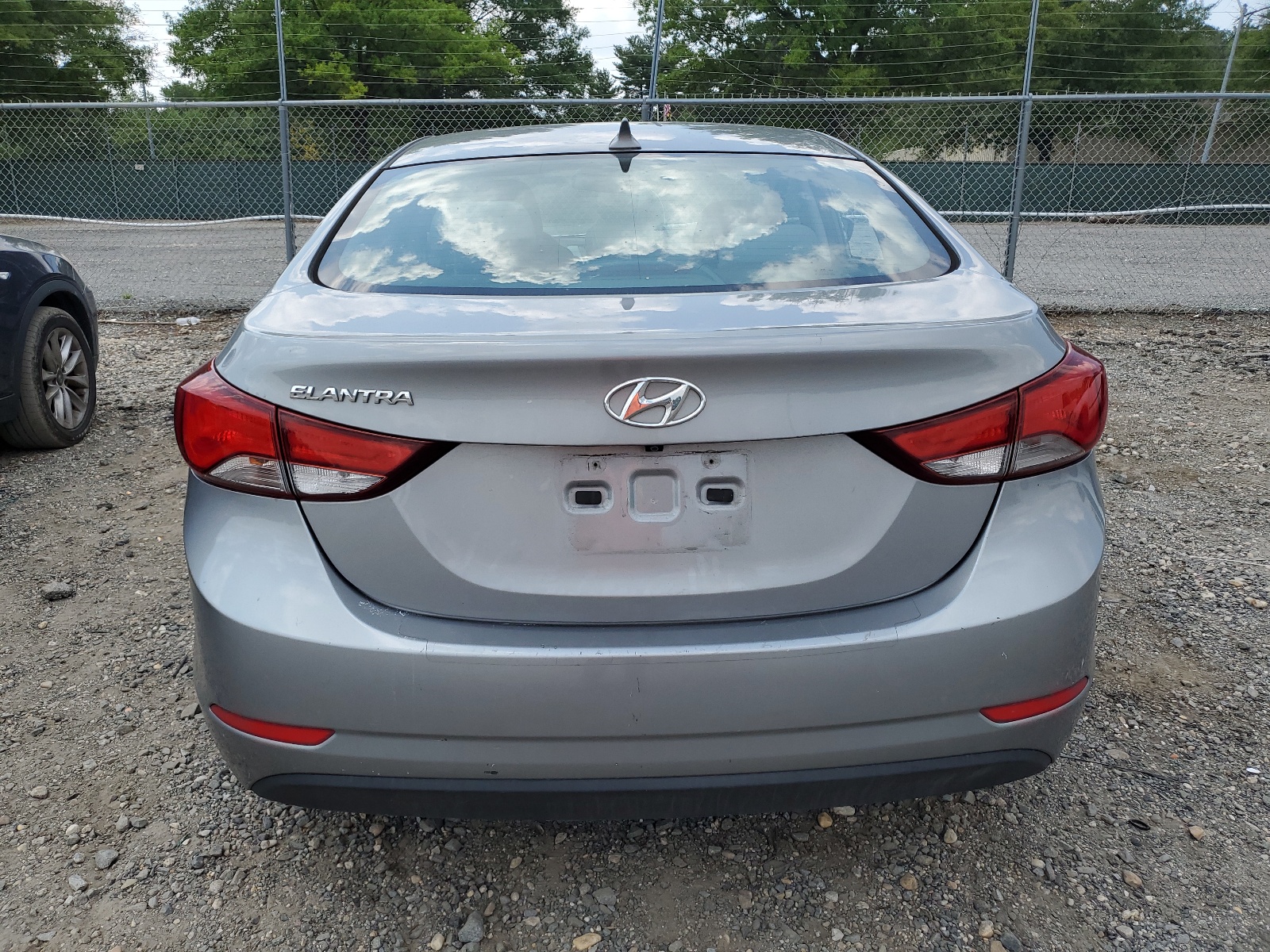 KMHDH4AE9FU387902 2015 Hyundai Elantra Se