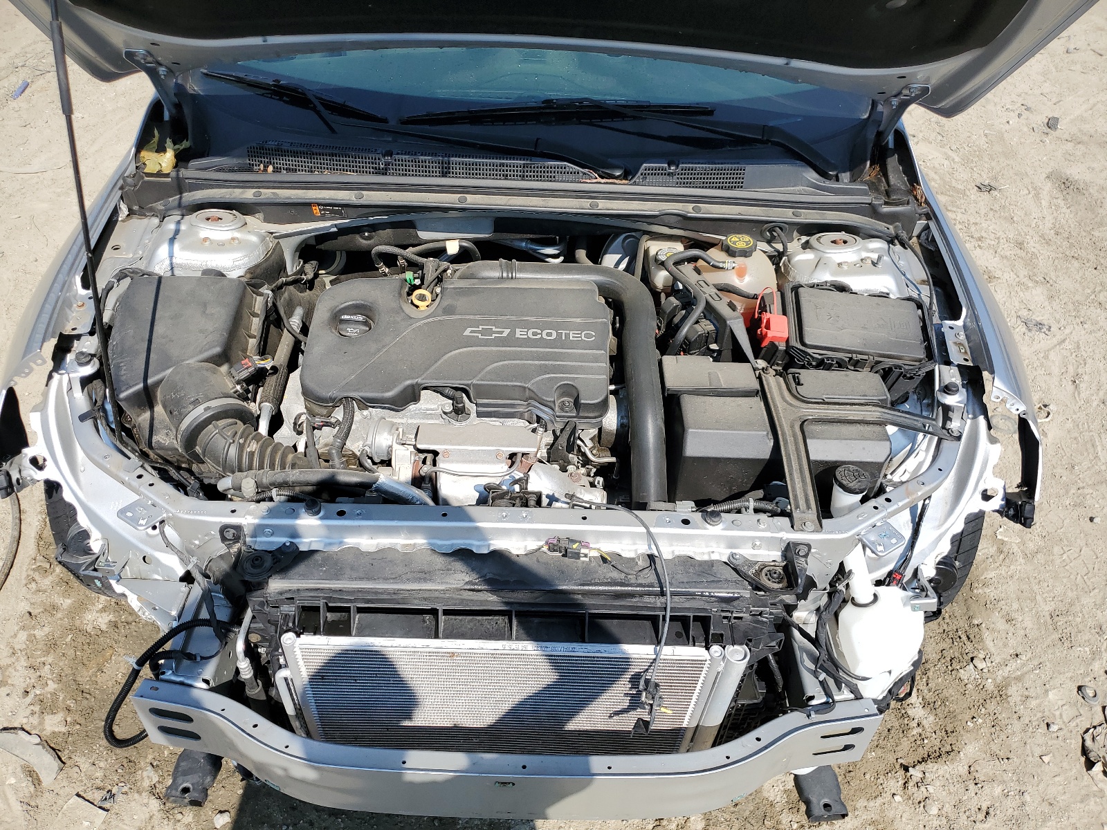 1G1ZD5ST8JF154611 2018 Chevrolet Malibu Lt