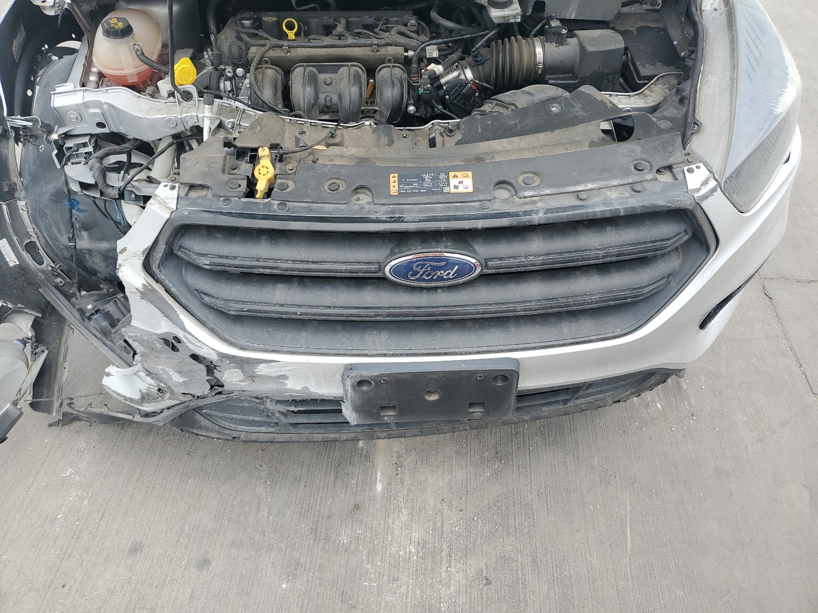 1FMCU0F75JUB41674 2018 Ford Escape S