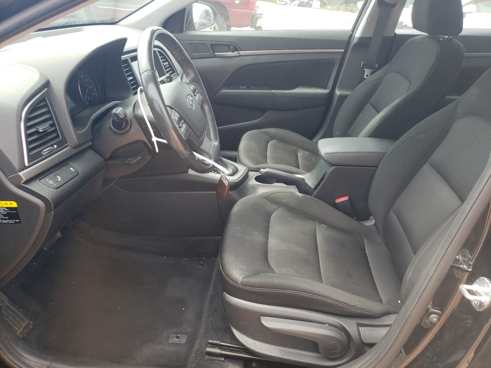 5NPD84LF4JH225026 2018 Hyundai Elantra Sel