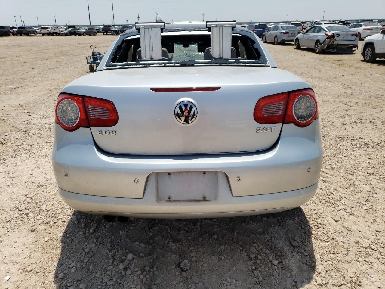 2008 Volkswagen Eos Lux VIN: WVWFA71F78V025740 Lot: 63290334